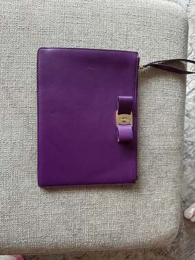 Salvatore Ferragamo Purple Leather Vara Bow clutch bag AUTHENTIC